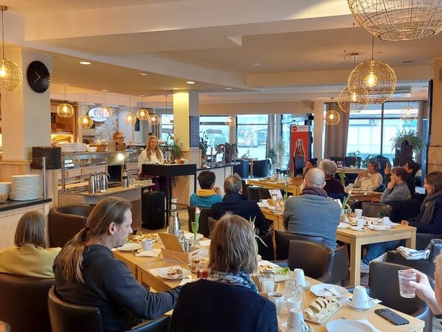 Lesung macht Versäumnisse sichtbar: Geschlechtergerechte Medizin darf kein Randthema bleiben